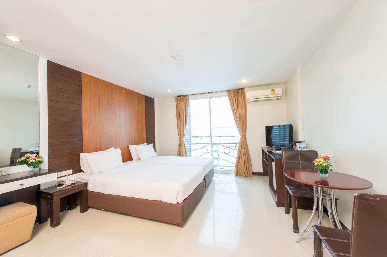 Hotel Tara Monte à Bangkok Extérieur photo